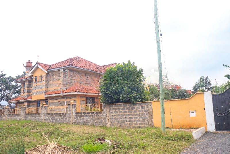 Exquisite 4bedrooms house for sale at Bamboo Gardens Estate