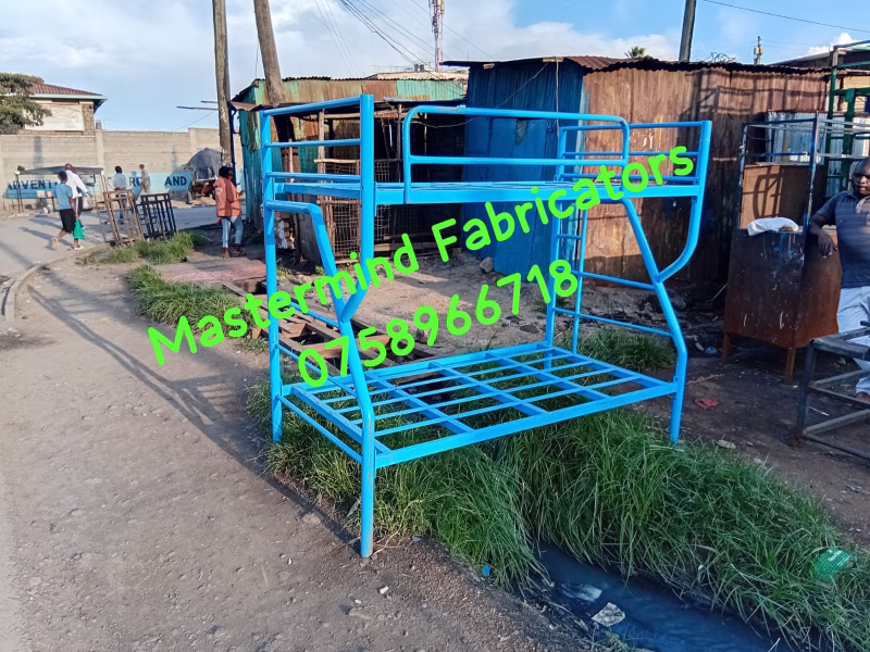 Metallic double bunk bed