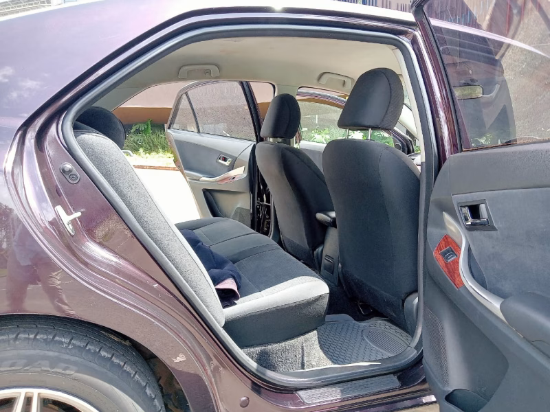 Toyota Premio