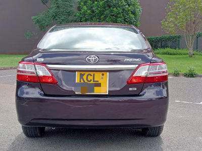 Toyota Premio