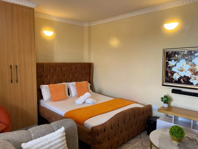James Host Air BnB's Nairobi