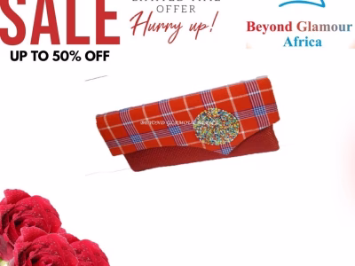 Woman's maasai jute clutch bag