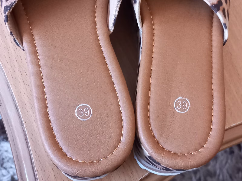 Ladies wedges