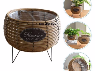 Rattan planter baskets