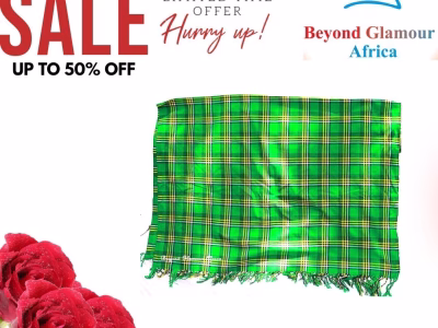 Women's green shawl very fashionable