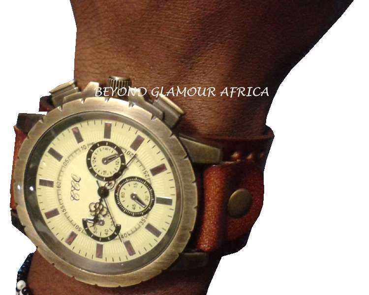 Men's brown vintage watch