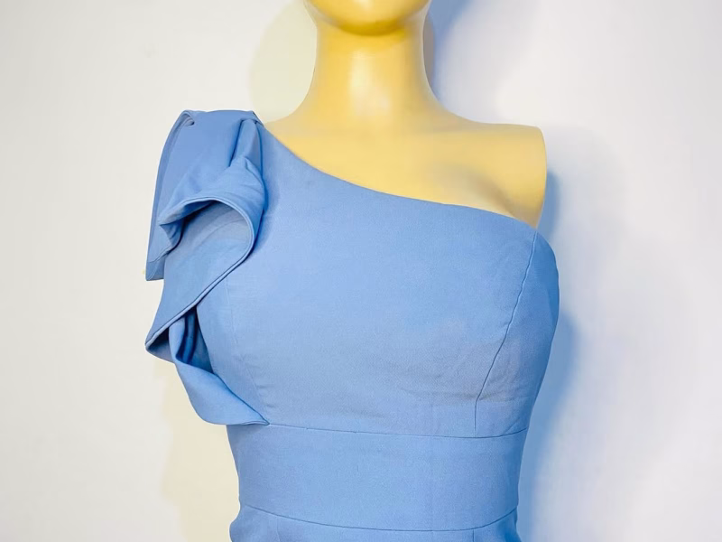 Classy dress Sizes 6-8