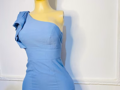 Classy dress Sizes 6-8