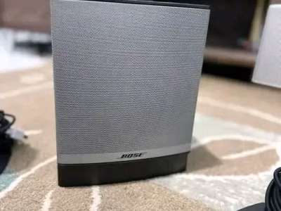 Bose Speakers From the UK