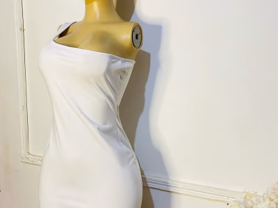 One hand dresses, Sizes 12-14