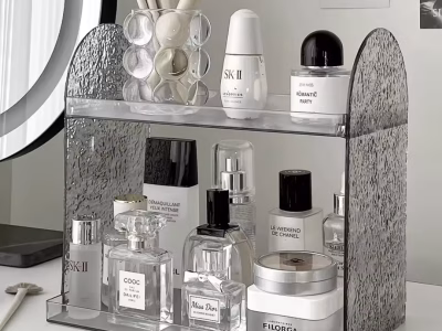 Acrylic cosmetics organizer