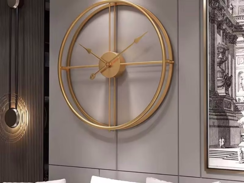 50 CMS Spanish wall clock