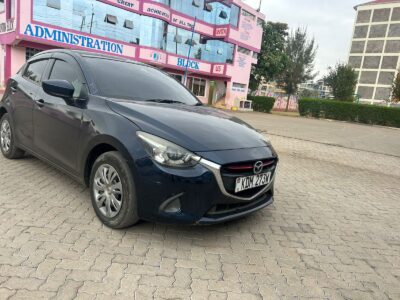 Mazda demio
