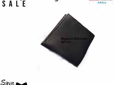 Men's black leather wallet very fashionable to have