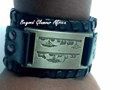Men's black game park leather bracelet