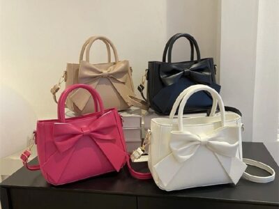 Shoulder Bags