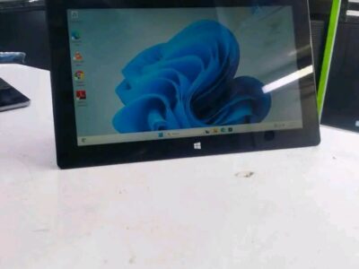 HP ELITE X2 1012 TOUCH SCREEN TABLETS i5 8th Gen(ON OFFER 🇰🇪 0707527489)