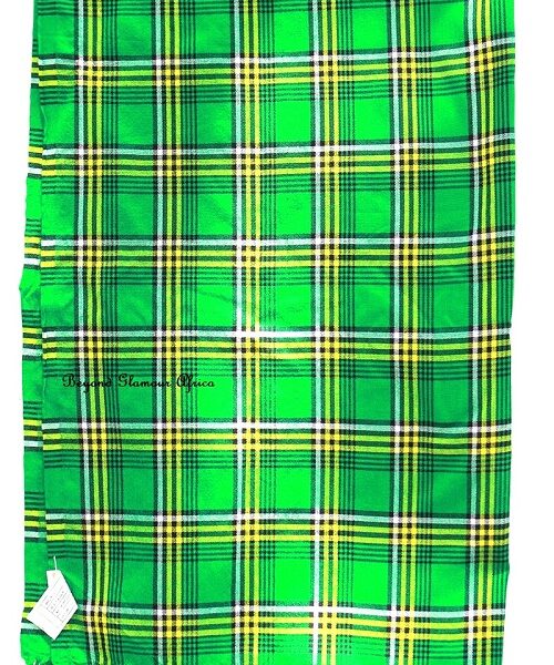 Ladies green fashionable shawl readily available and is comfortable